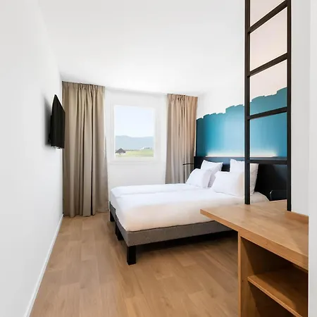 فندق B&B Hotel Nyon نيون