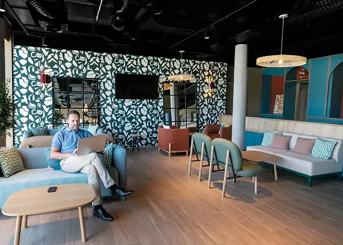 Hotel B&B Hotel Nyon