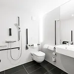 ホテル B&B Hotel Nyon 3*