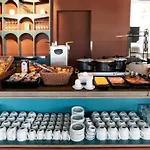 B&B Hotel Nyon 3*